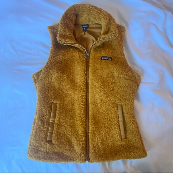 Patagonia Jackets & Blazers - Patagonia Women’s Los Gatos Vest Size M Wren Gold Like New